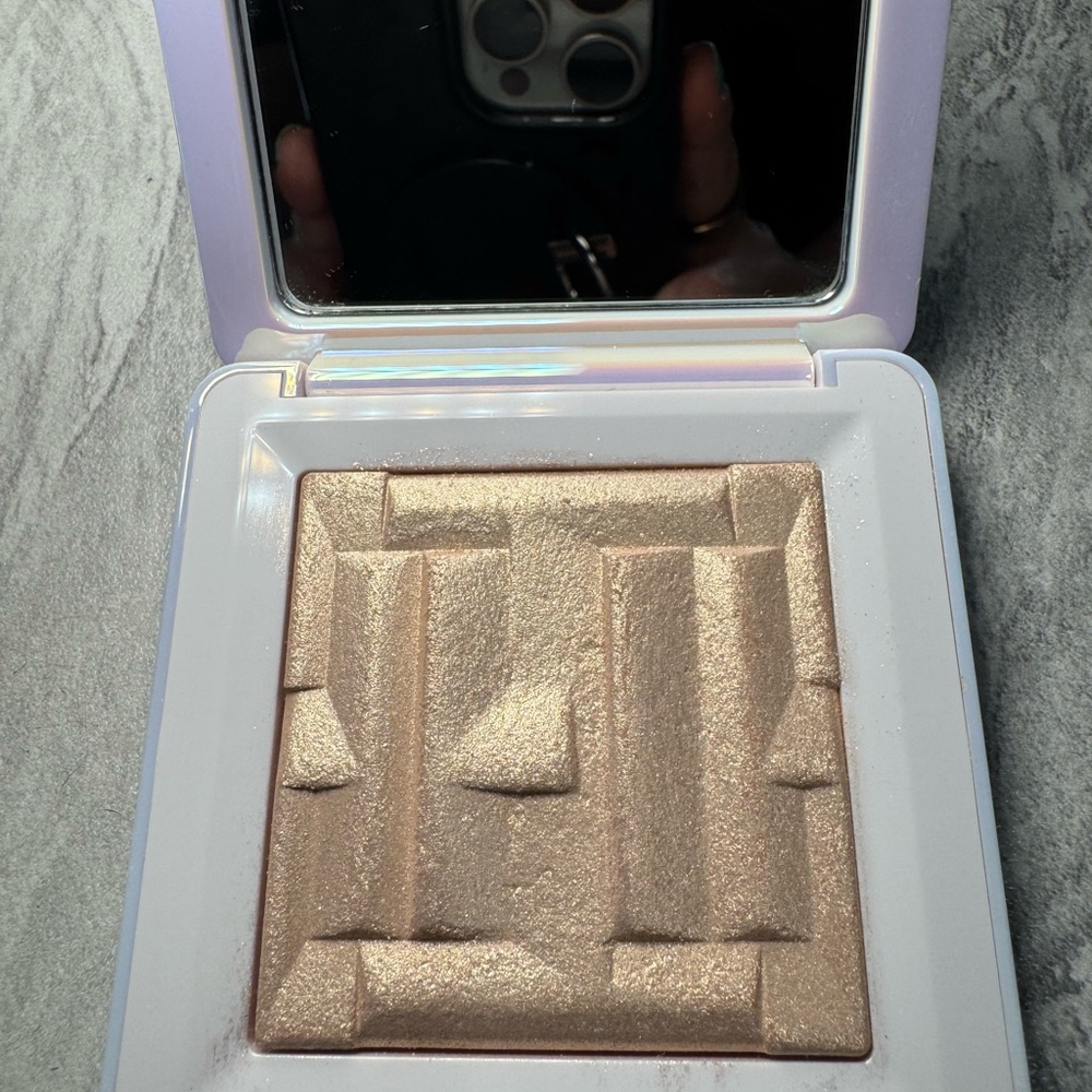 Haus Labs By Lady Gaga Bio-Radiant Gel Highlighter - Sunstone